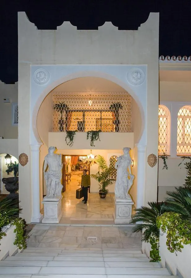 Royal Roman Empire Marbella 0*,  Španělsko