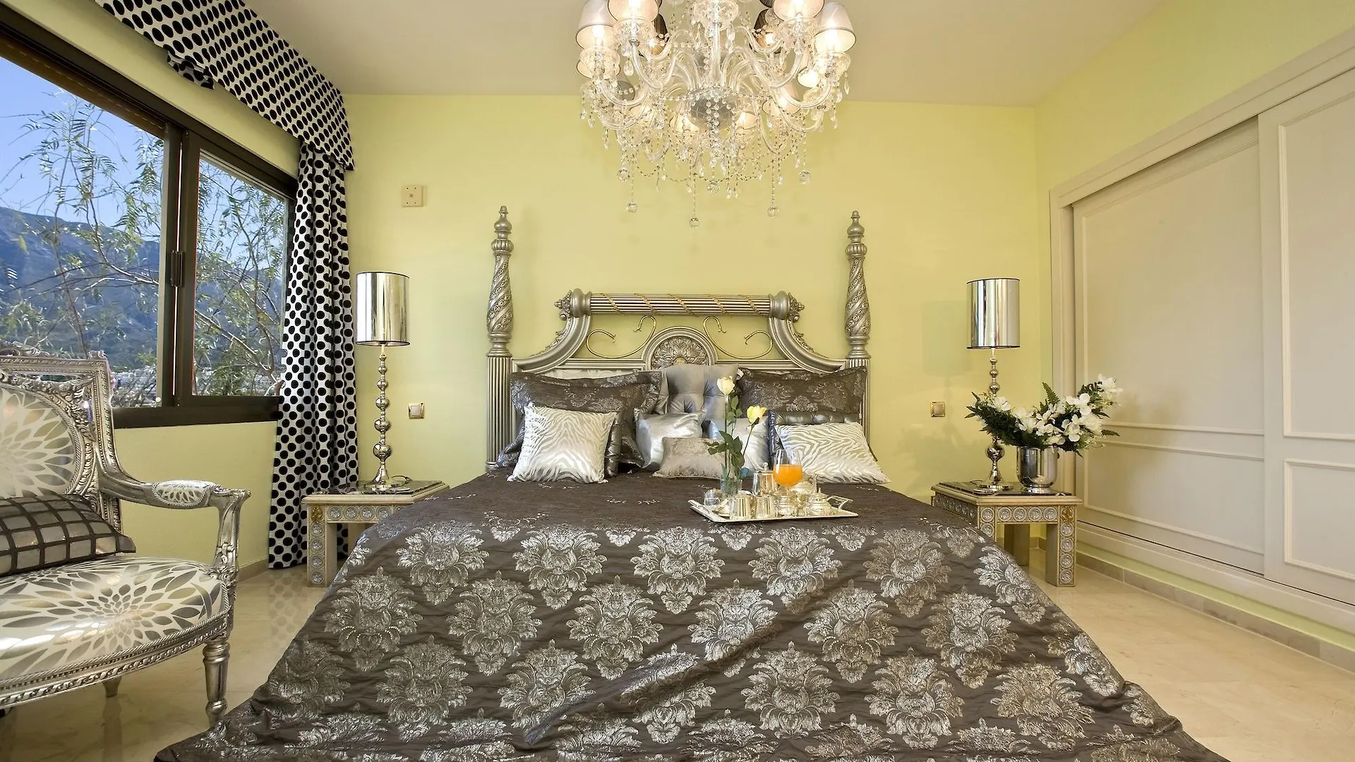 Royal Roman Empire Marbella Villa